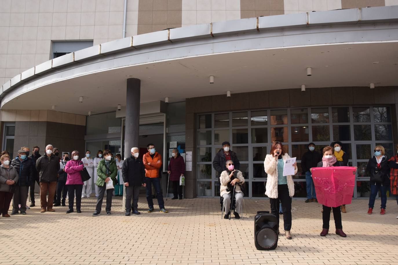 Fotos: Concentración en Guardo por una mejor sanidad pública