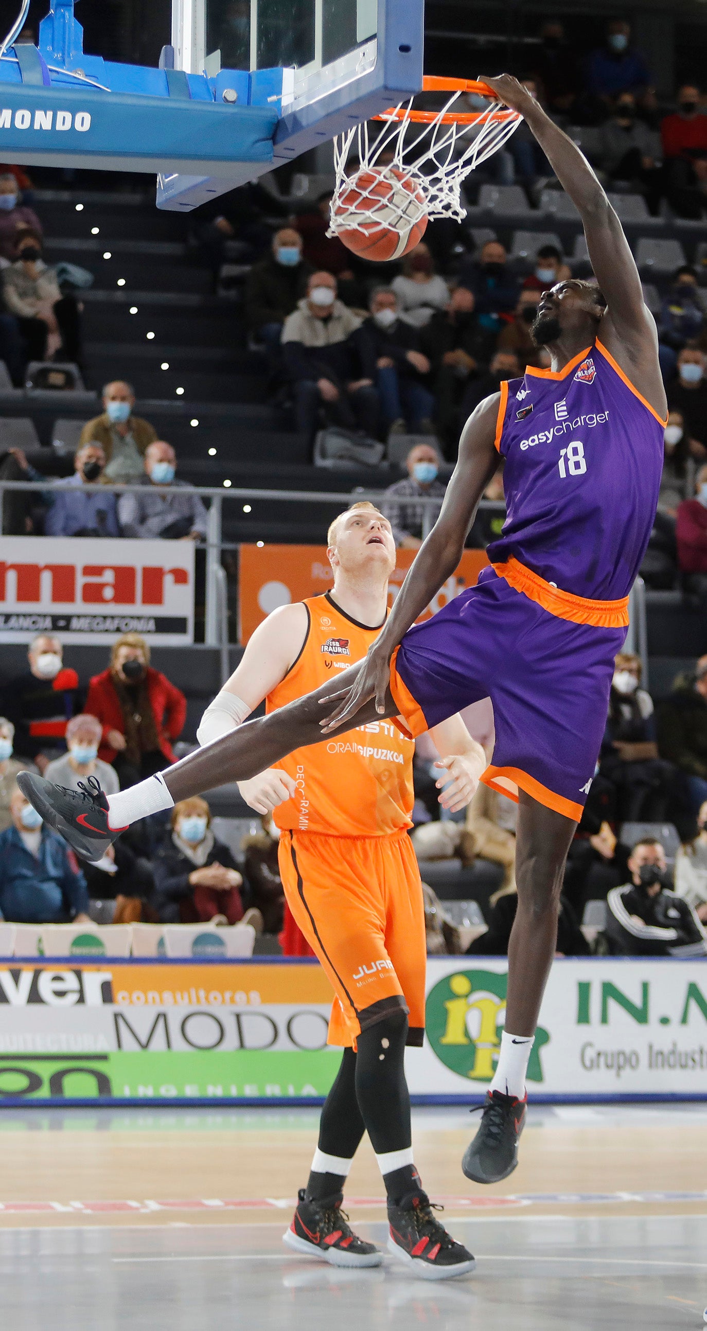 EasyCharger Palencia 84 - 72 Juaristi ISB