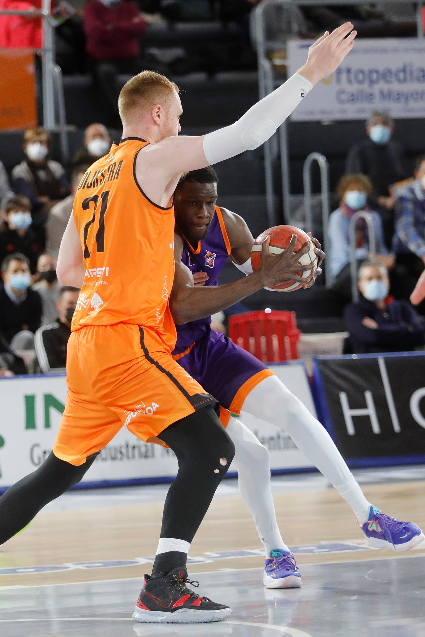 EasyCharger Palencia 84 - 72 Juaristi ISB