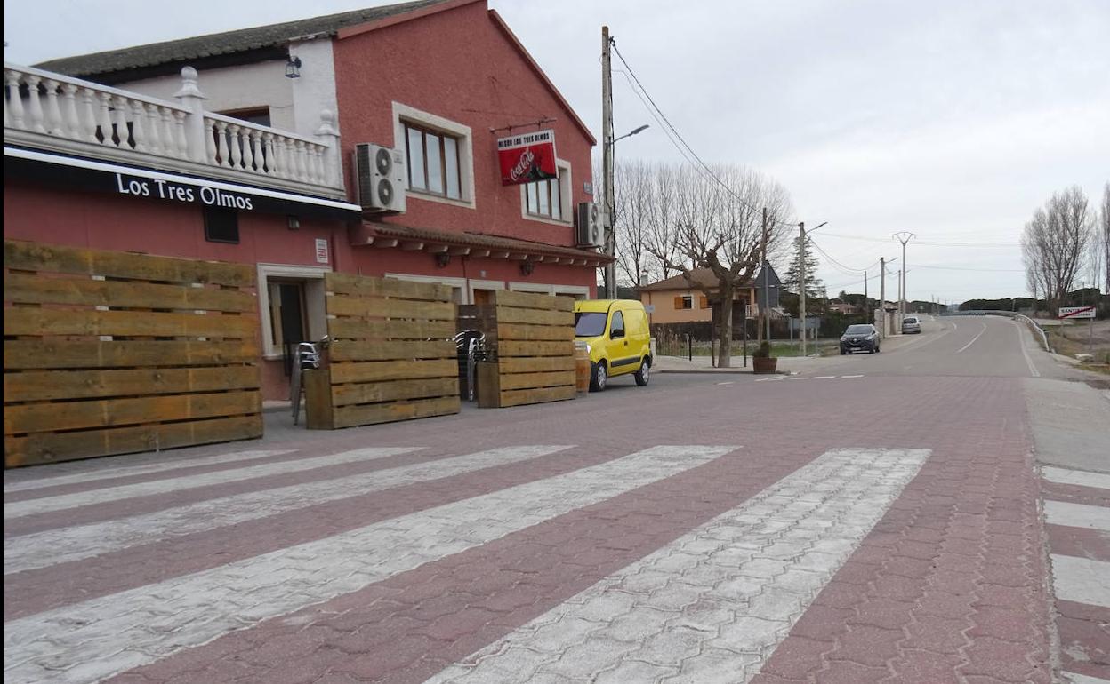 Restaurante Los Tres Olmos de Santibáñez. 