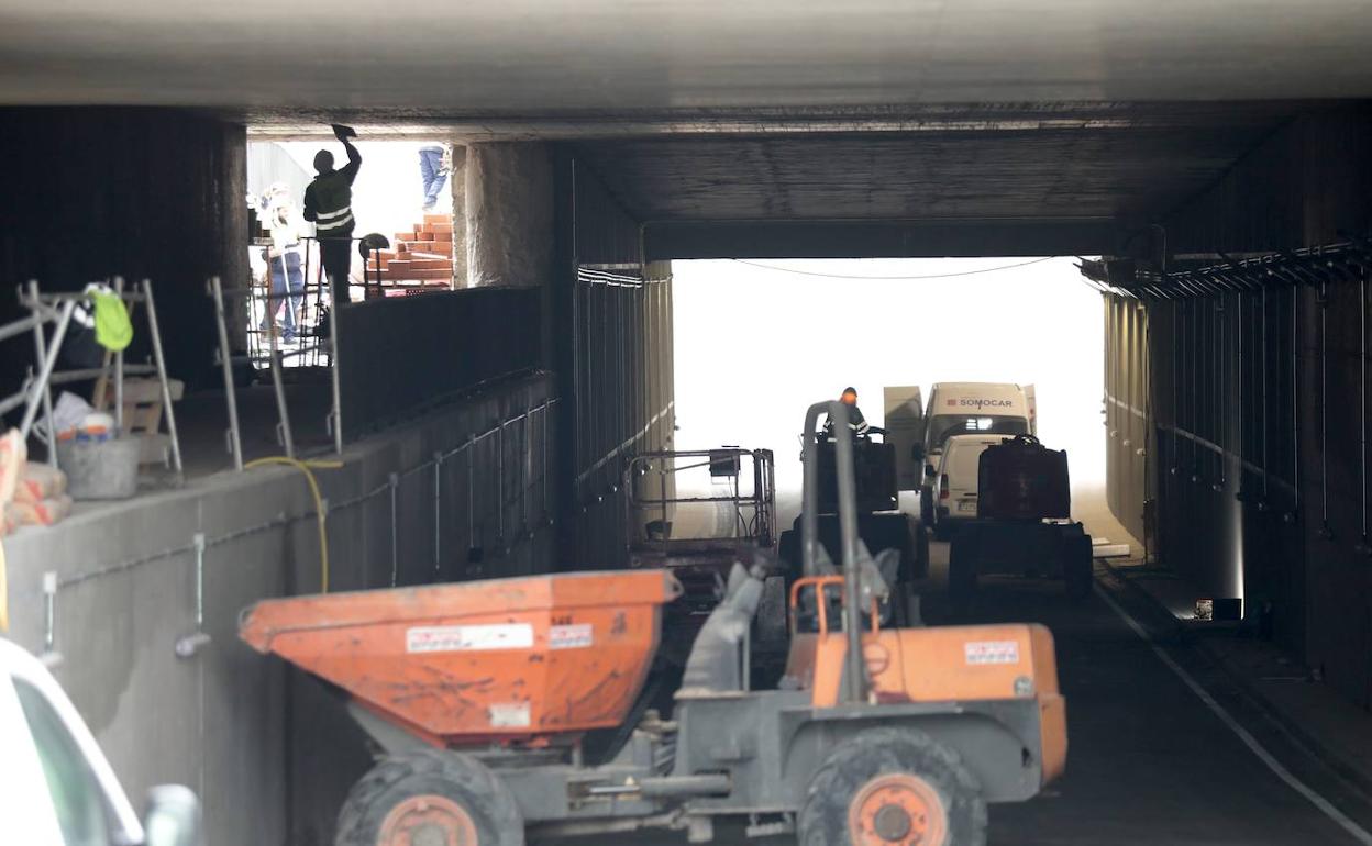 Obras en el túnel de Andrómeda. 