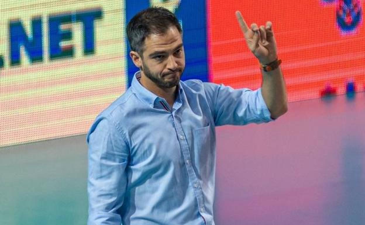 El seleccionador nacional Miguel Rivera, durante un partido reciente.