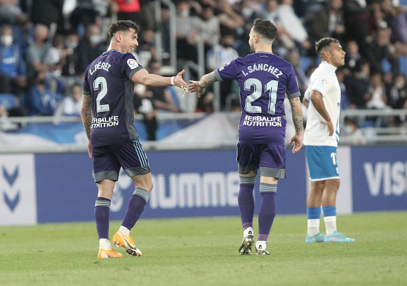 Una de las imágenes que ha dejado el Tenerife 1-4 Real Valladolid. 