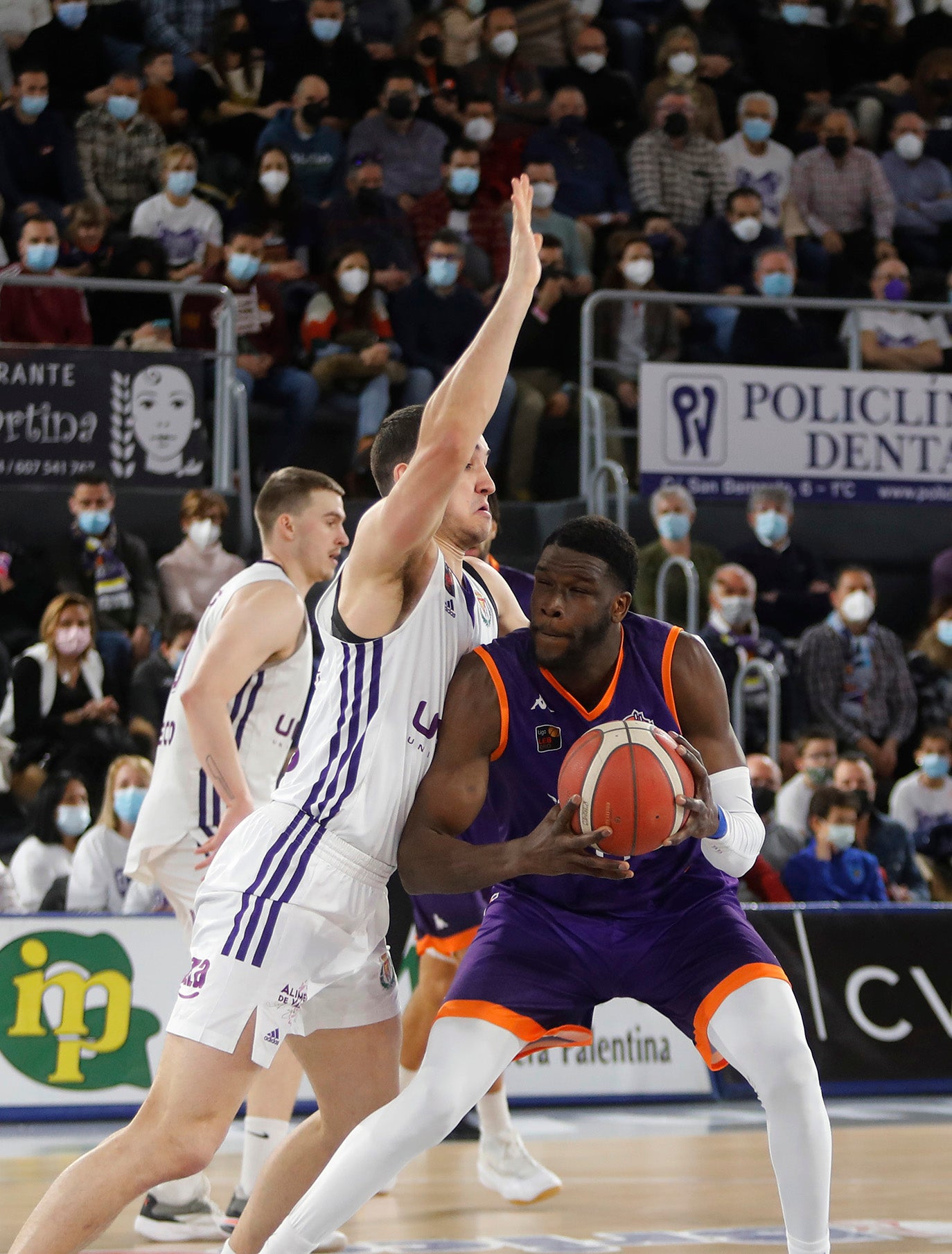 EasyCharger Palencia 68 - 64 CBC Valladolid