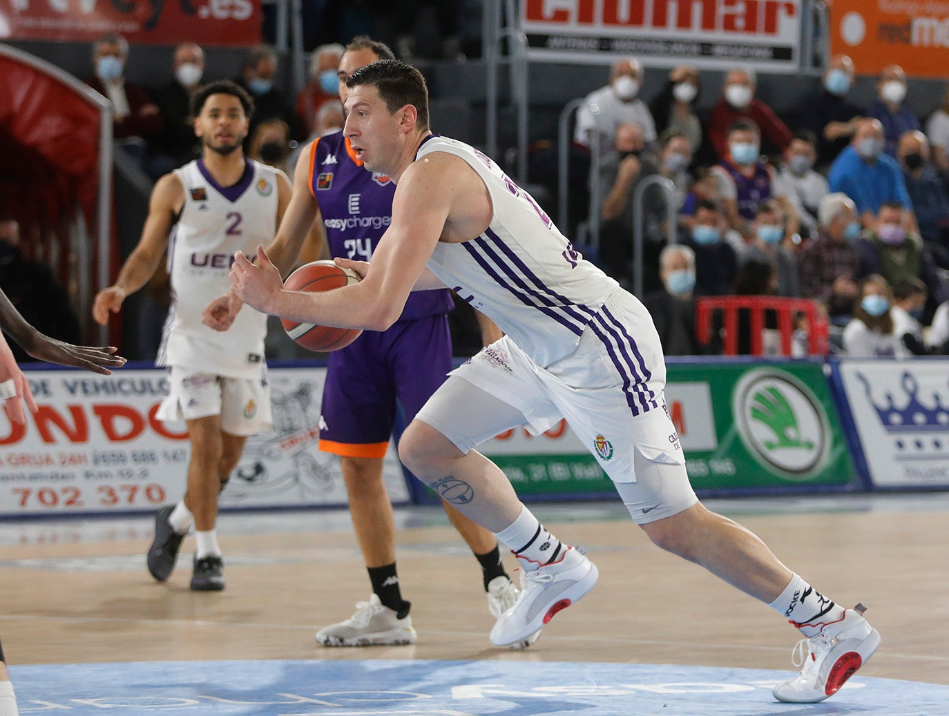 EasyCharger Palencia 68 - 64 CBC Valladolid