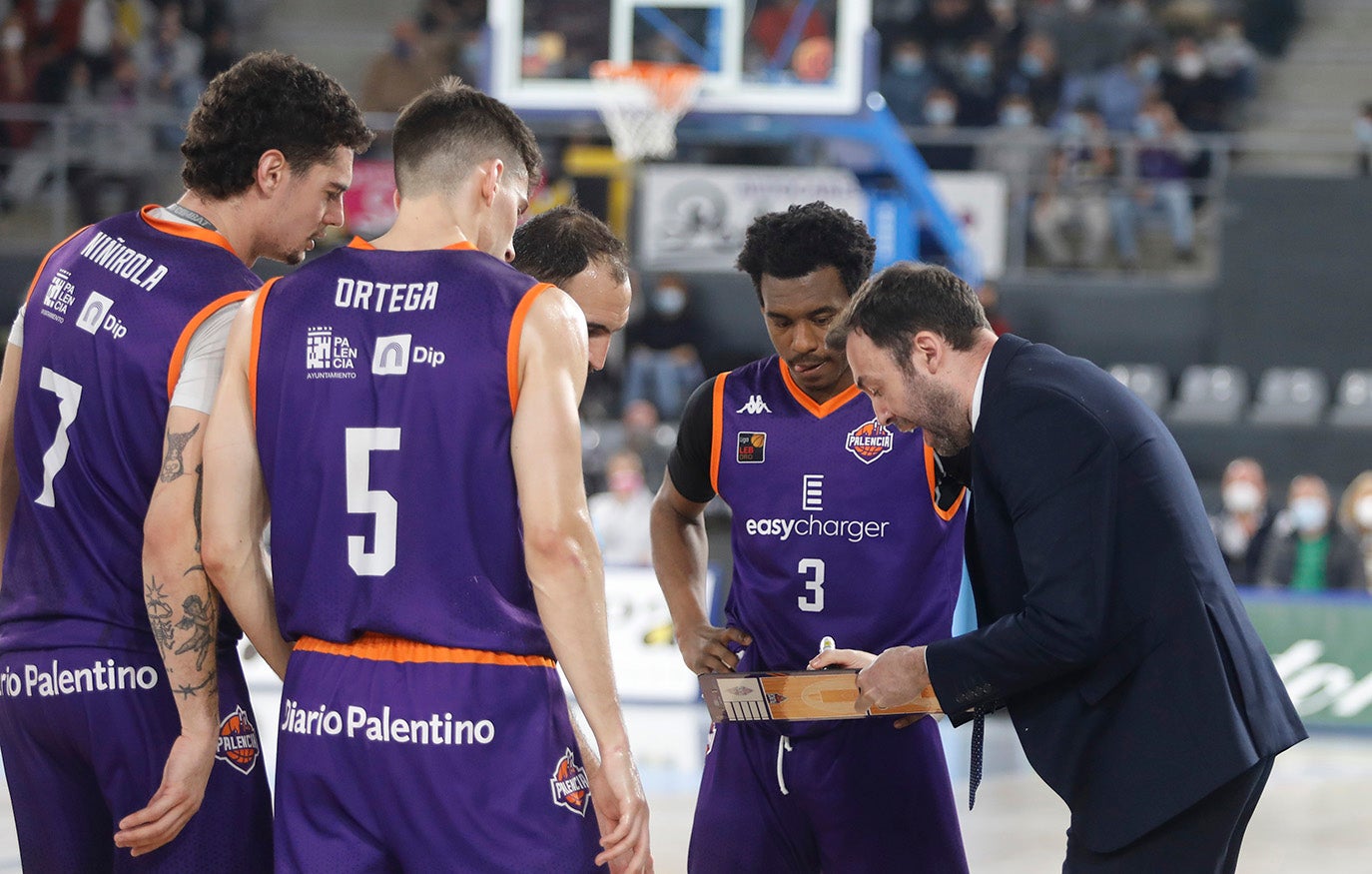 EasyCharger Palencia 68 - 64 CBC Valladolid