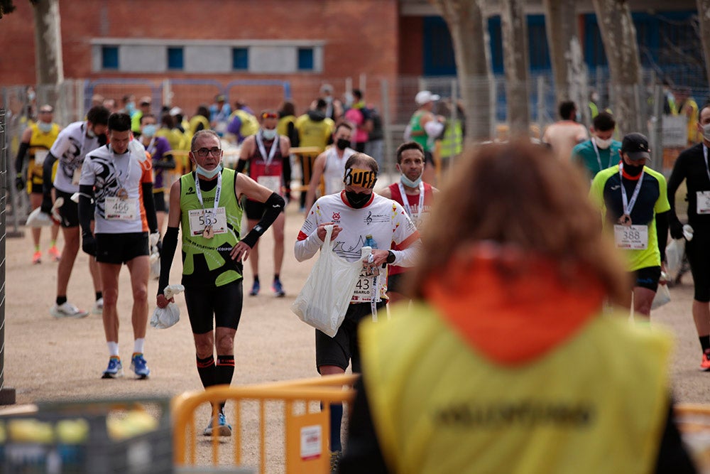 Juan Bueno y Gema Martín fueron los triunfadores de la X Media Maratón Ciudad de Salamanca 