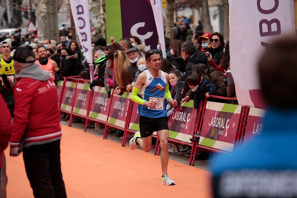 Juan Bueno y Gema Martín fueron los triunfadores de la X Media Maratón Ciudad de Salamanca 