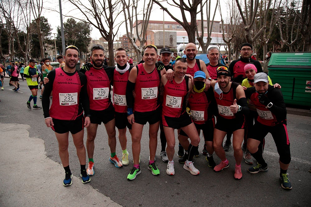 El Paseo de la Estación se convirtió en lugar de reencuentro de los participantes en la Media Maratón Ciudad de Salamanca