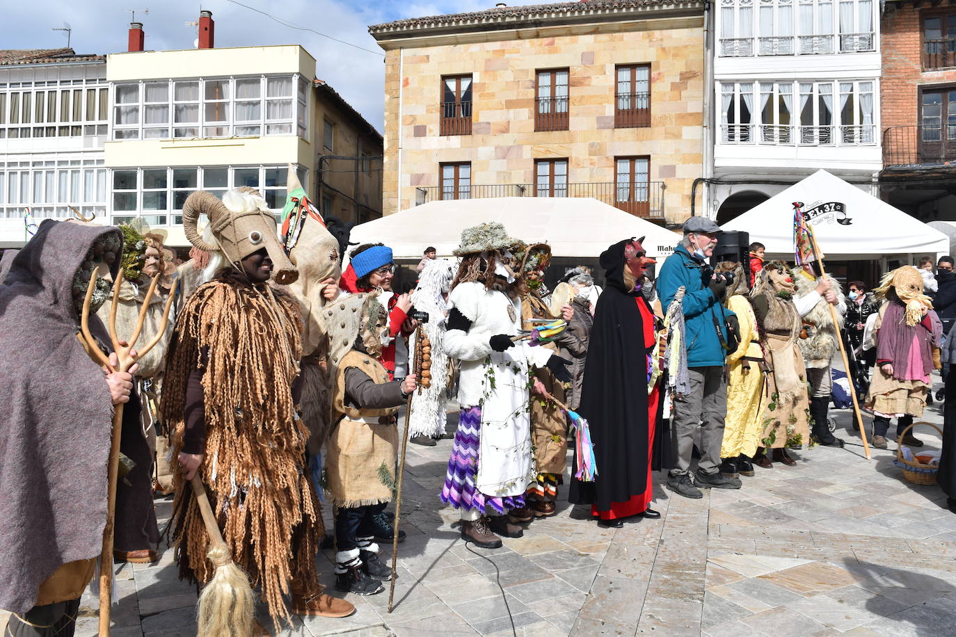 Las calles aguilarenses disfrutaron de las fiestas de los Carnavales.