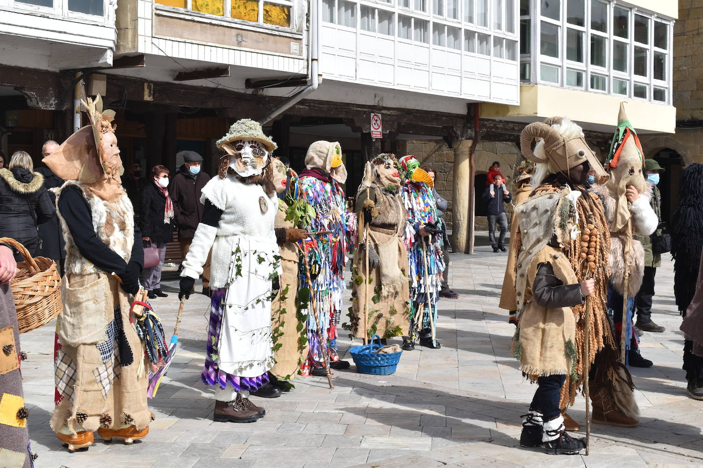 Las calles aguilarenses disfrutaron de las fiestas de los Carnavales.