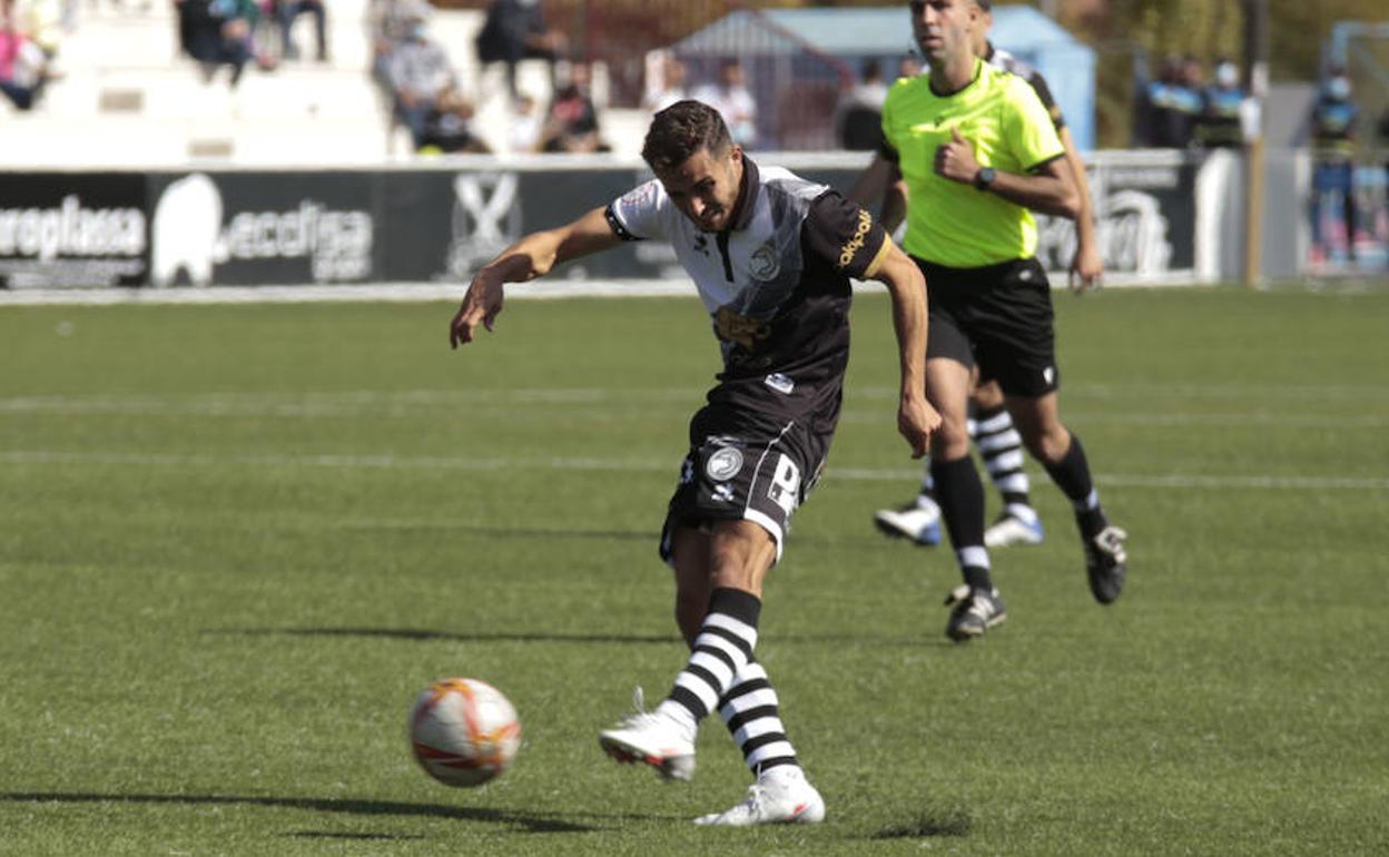 Salinas: «Siempre recordaré a Unionistas como el club que me ayudó a dar el paso hacia el fútbol profesional»