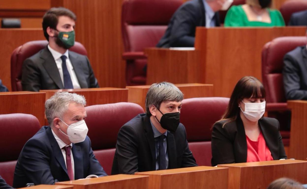 Los miembros de Soria Ya! esta mañana en el hemiciclo de las Cortes. 