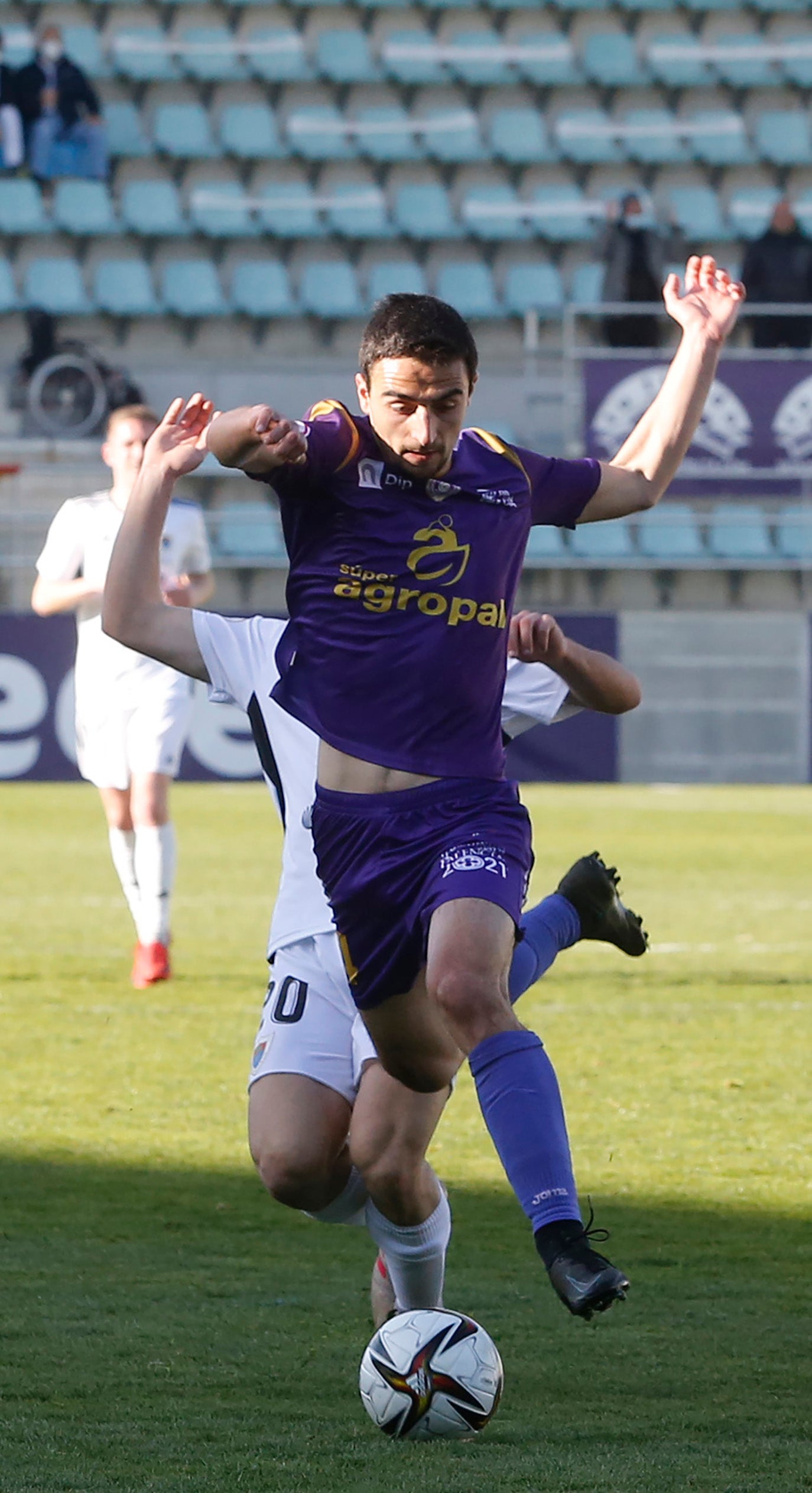 CD Palencia Cristo Atlético 3 - 5 Bergantiños CF