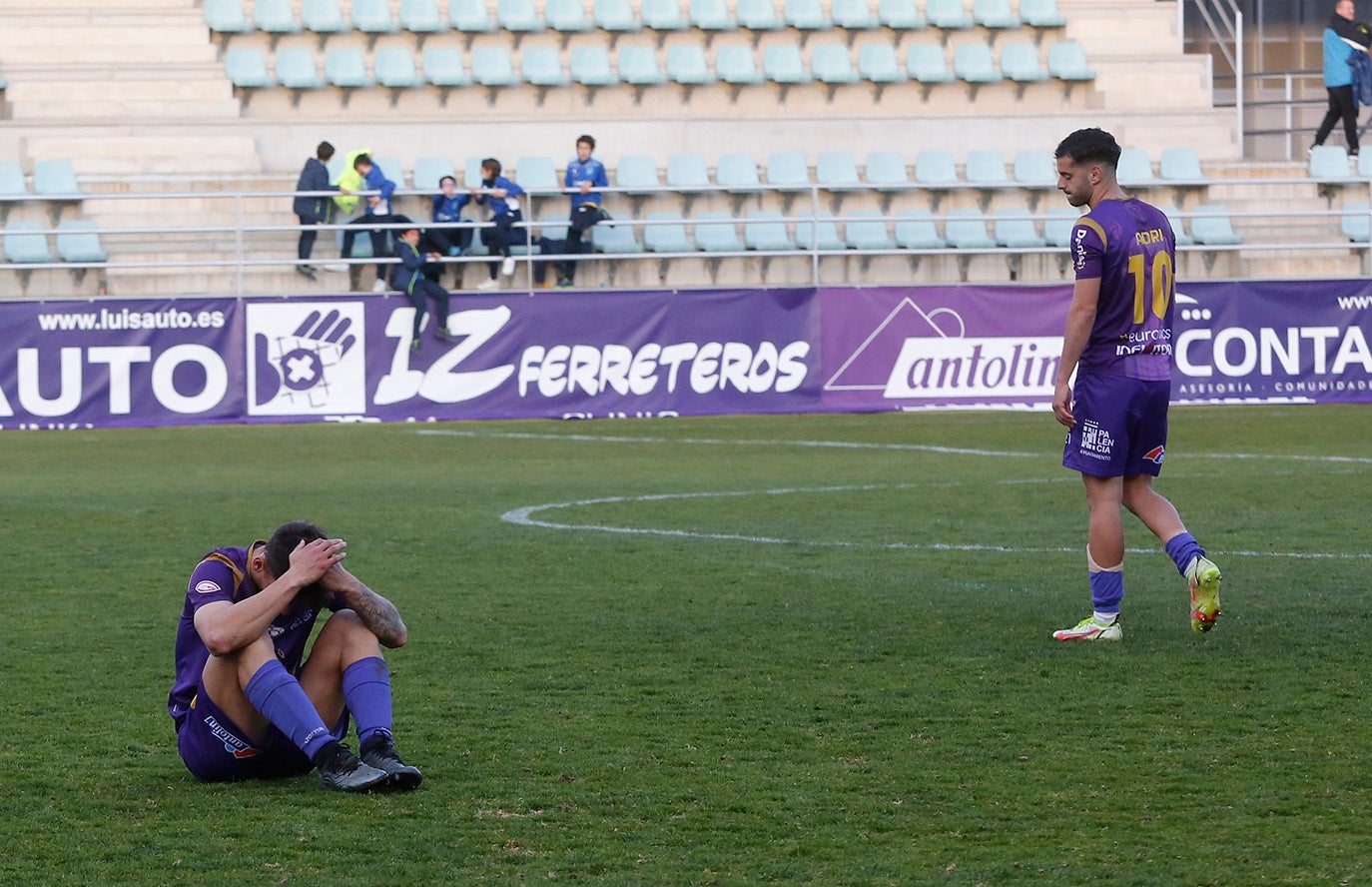 CD Palencia Cristo Atlético 3 - 5 Bergantiños CF