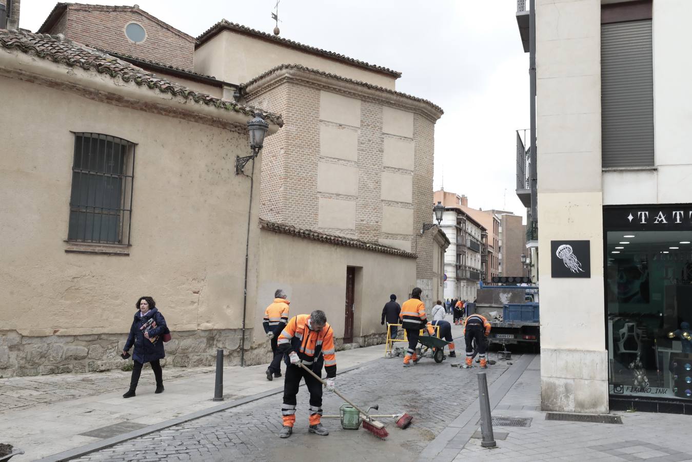 Fotos: Un bloque de viviendas ocupará el solar de la céntrica calle San Martín