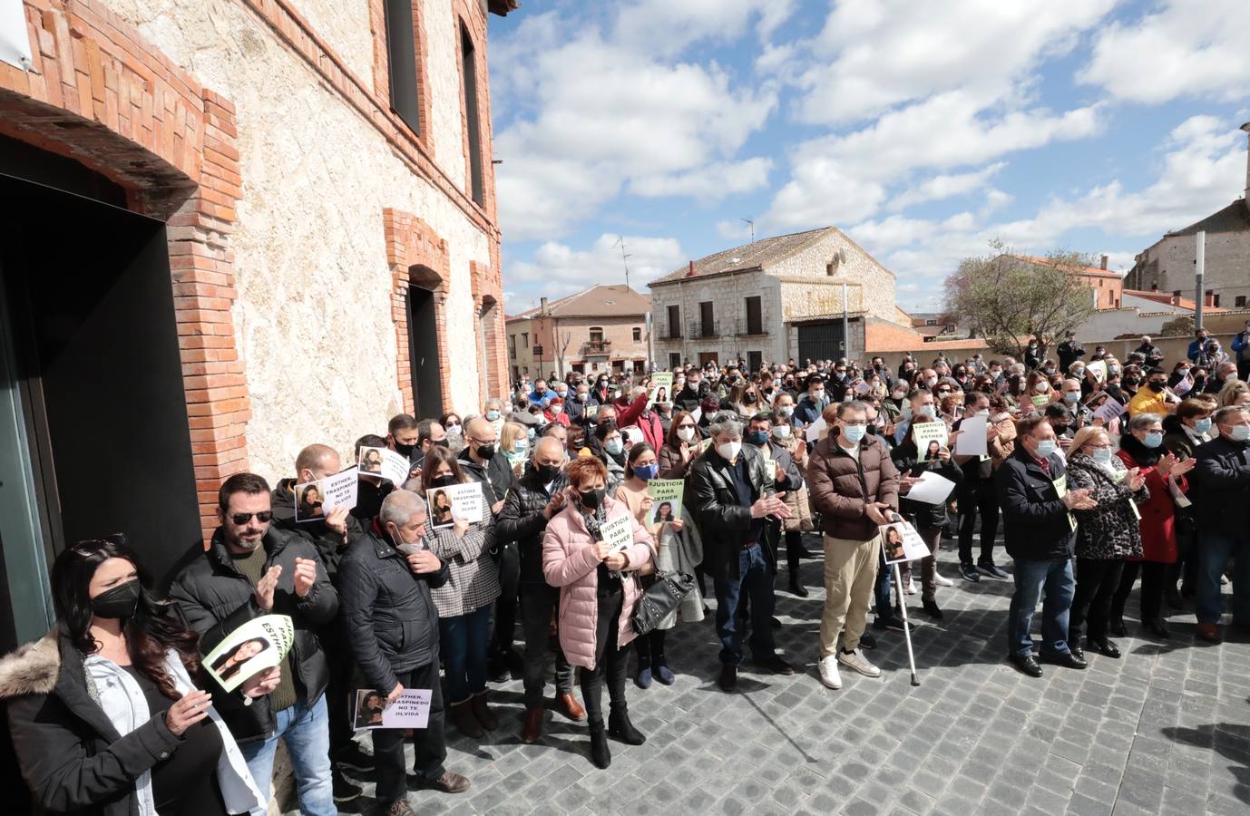Fotos: Traspinedo recuerda a Esther López dos meses después de su muerte