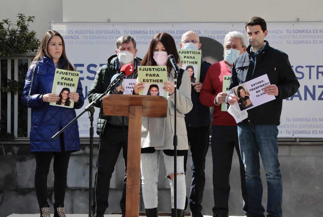 Fotos: Traspinedo recuerda a Esther López dos meses después de su muerte