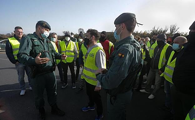 Órdenes a la Guardia Civil: no son «piquetes» son «activistas»