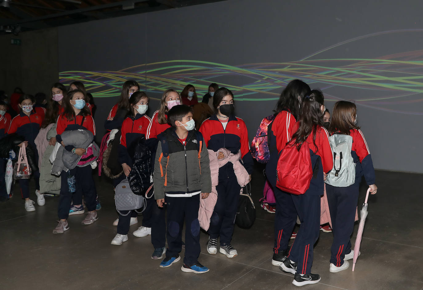 Más de 500 escolares celebran el Día Mundial del Agua con una visita al museo de la Dársena