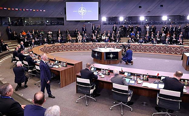 Vista general de la reunión de la OTAN. 