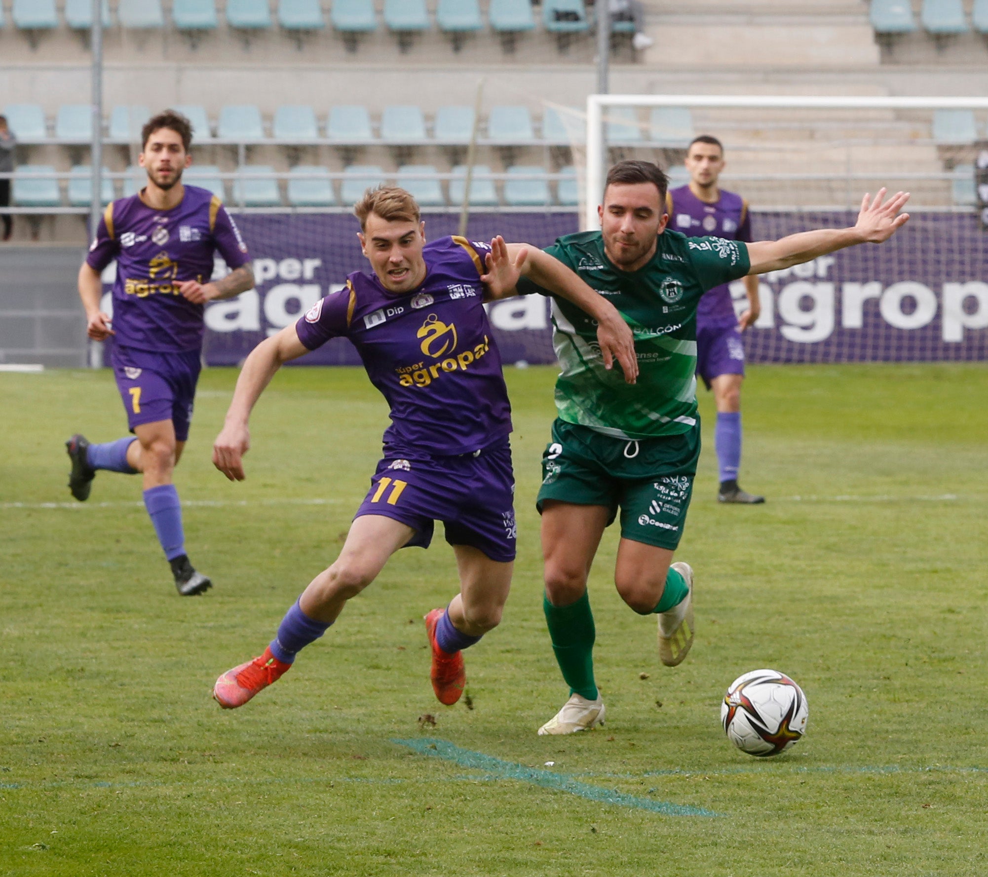 Palencia Cristo Atlético 1 - 1 CD Arenteiro