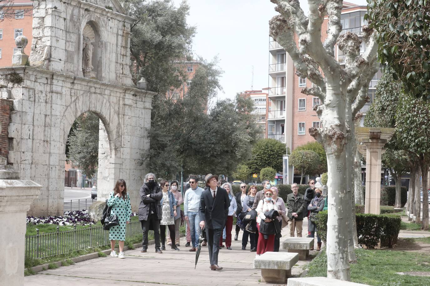 Fotos: &#039;El paseo de Robert Walser&#039; por La Rondilla