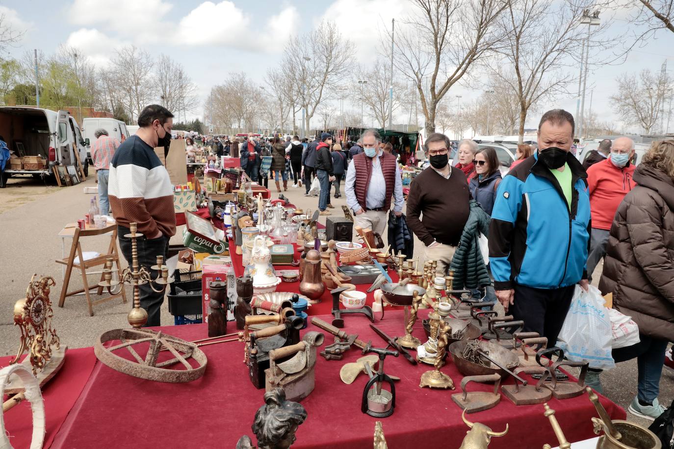 Fotos: Vuelve el rastro de los domingos a Valladolid