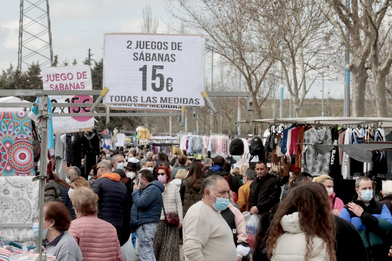 Fotos: Vuelve el rastro de los domingos a Valladolid