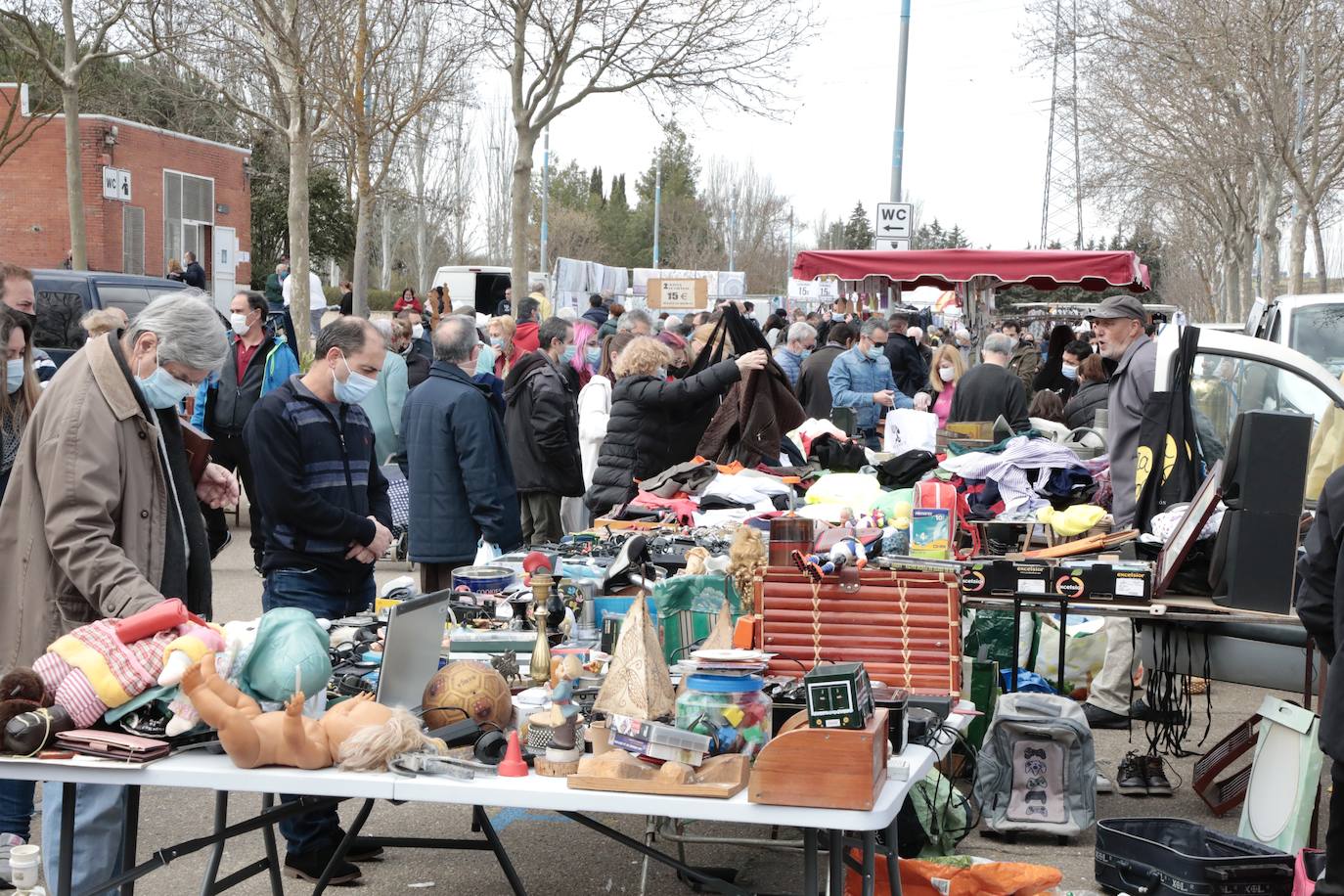 Fotos: Vuelve el rastro de los domingos a Valladolid