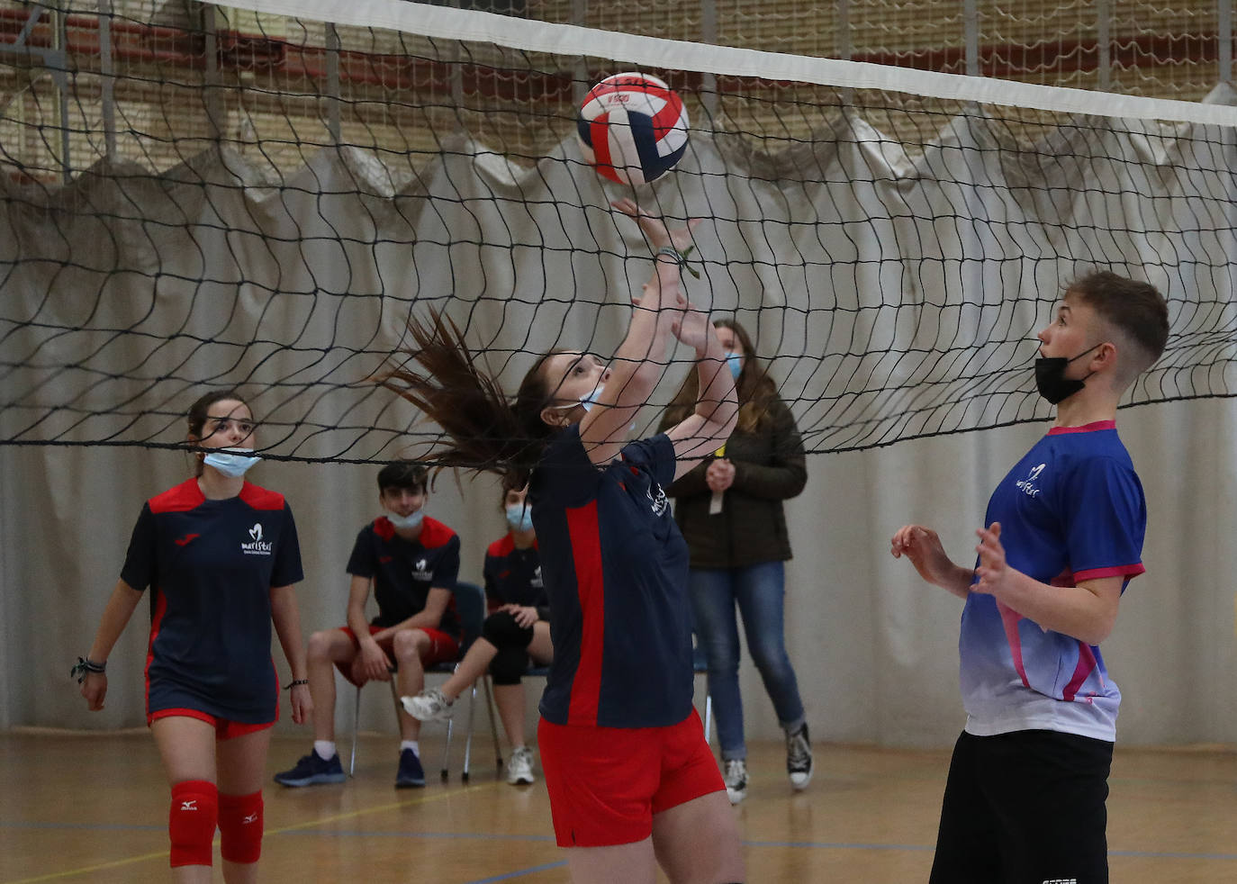 Fotos: El colegio Maristas celebra sus Olimpiadas