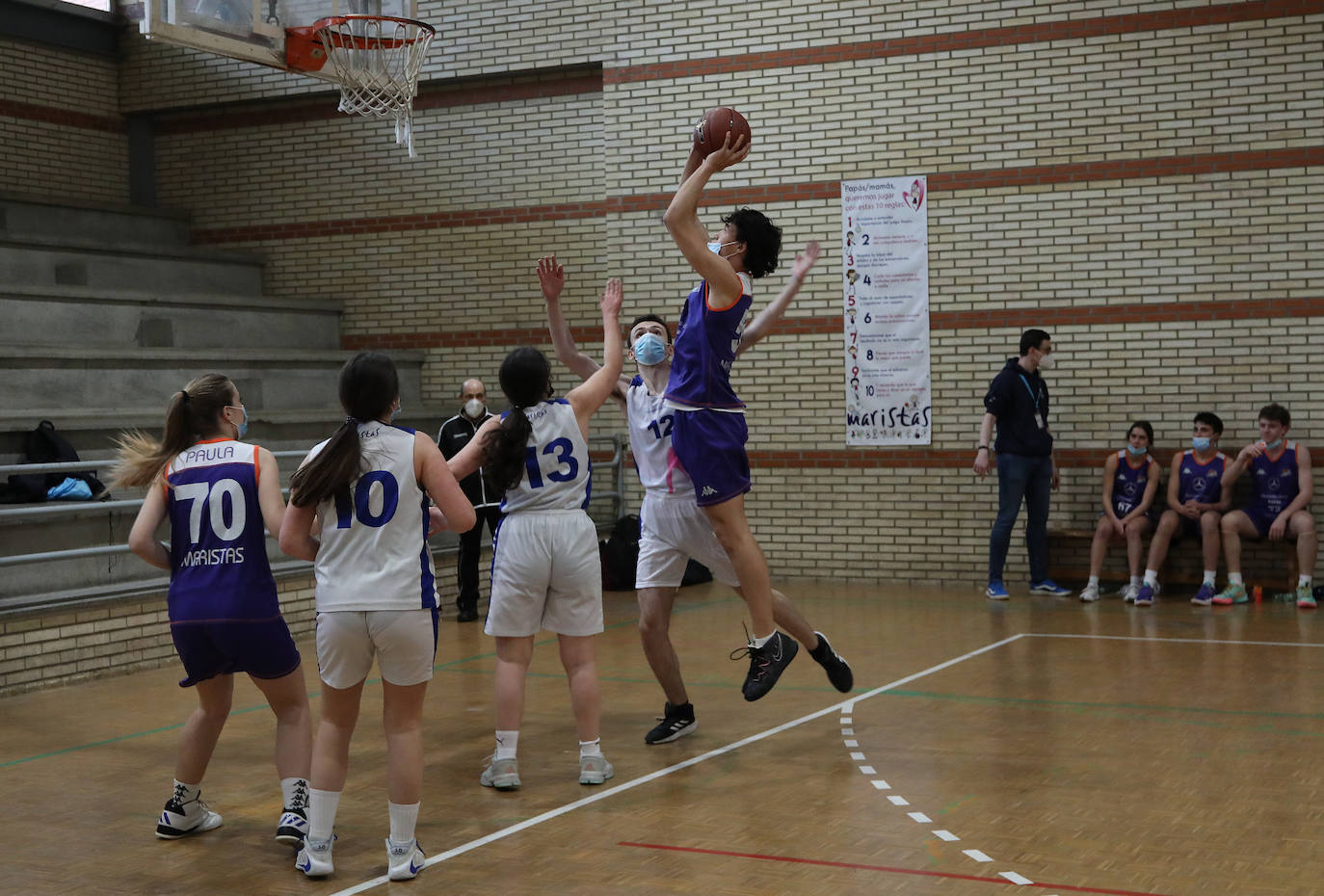 Fotos: El colegio Maristas celebra sus Olimpiadas