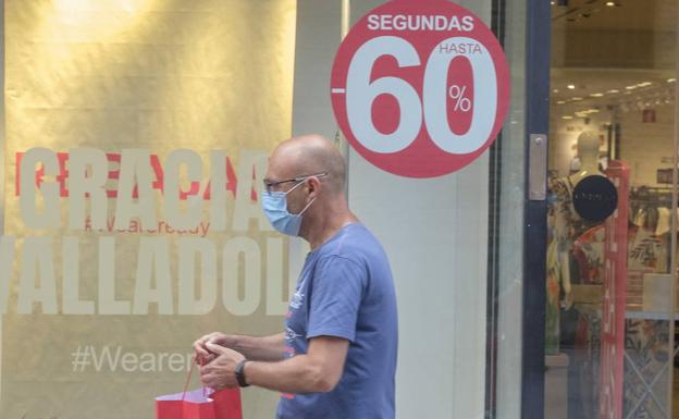 Treinta comercios del centro de Valladolid sacarán sus productos a la calle los primeros sábados de cada mes