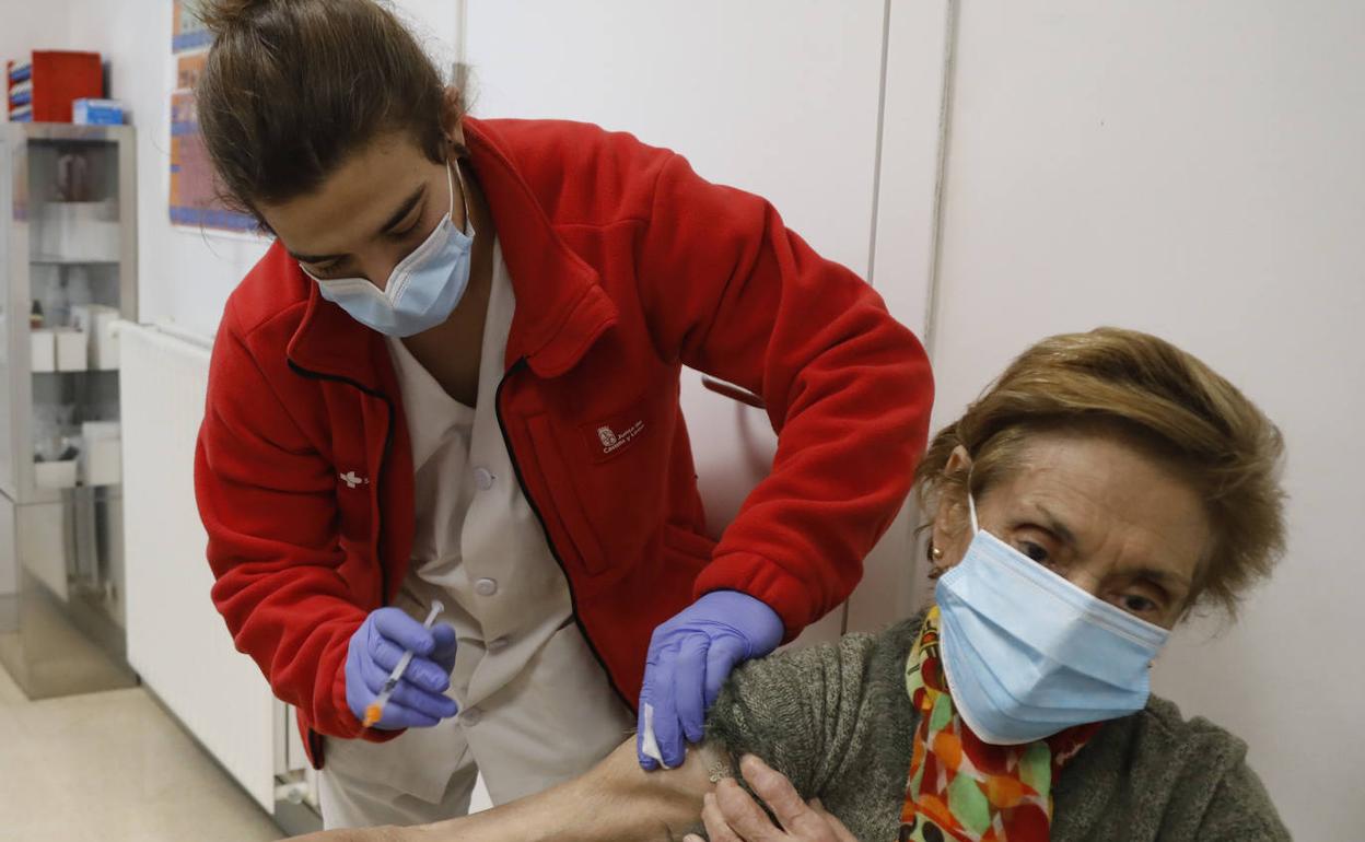 Vacuna de la gripe en La Puebla (Palencia) 