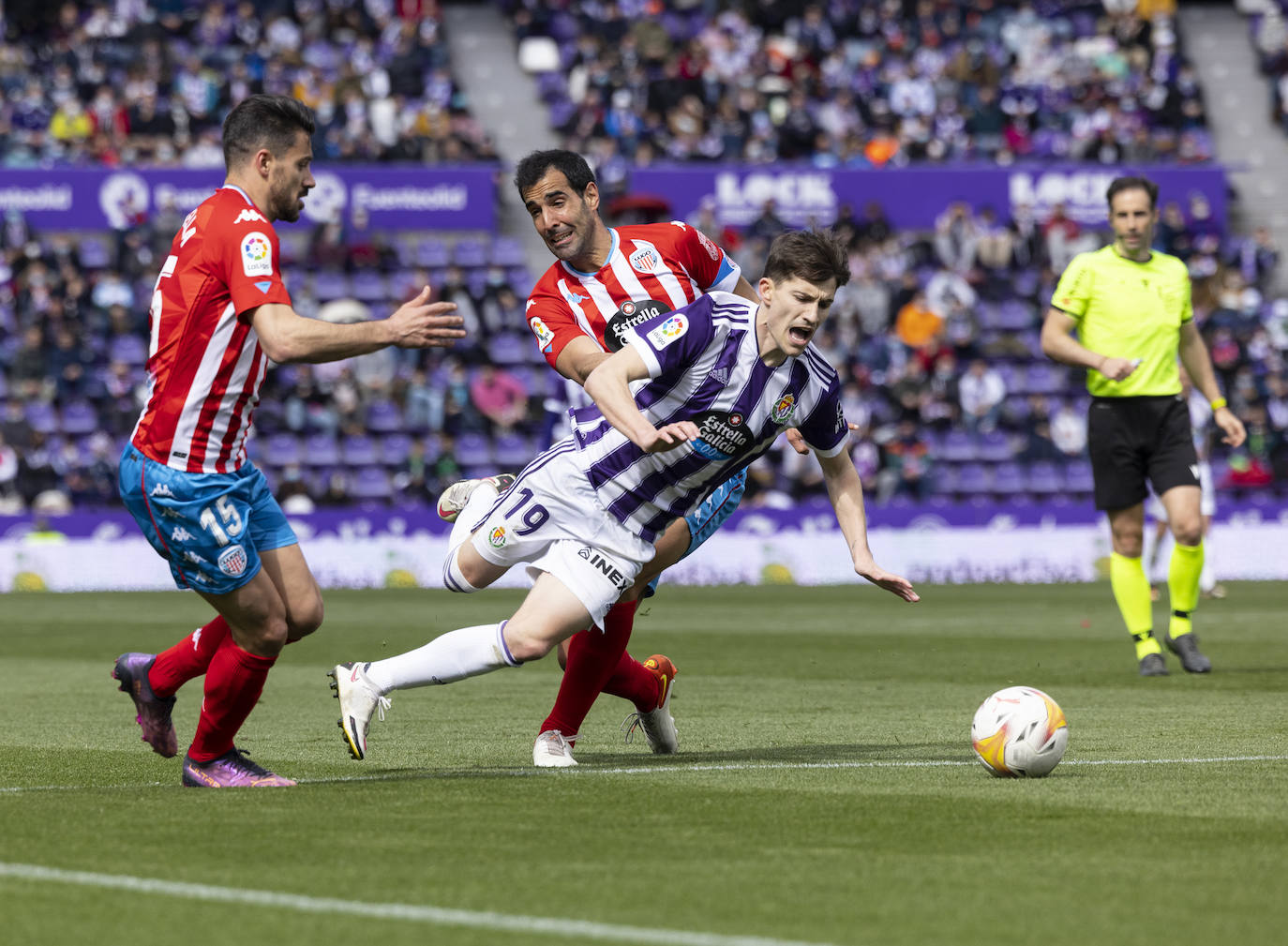 Partido entre el Real Valladolid y el Lugo, este sábado en Zorrilla. 