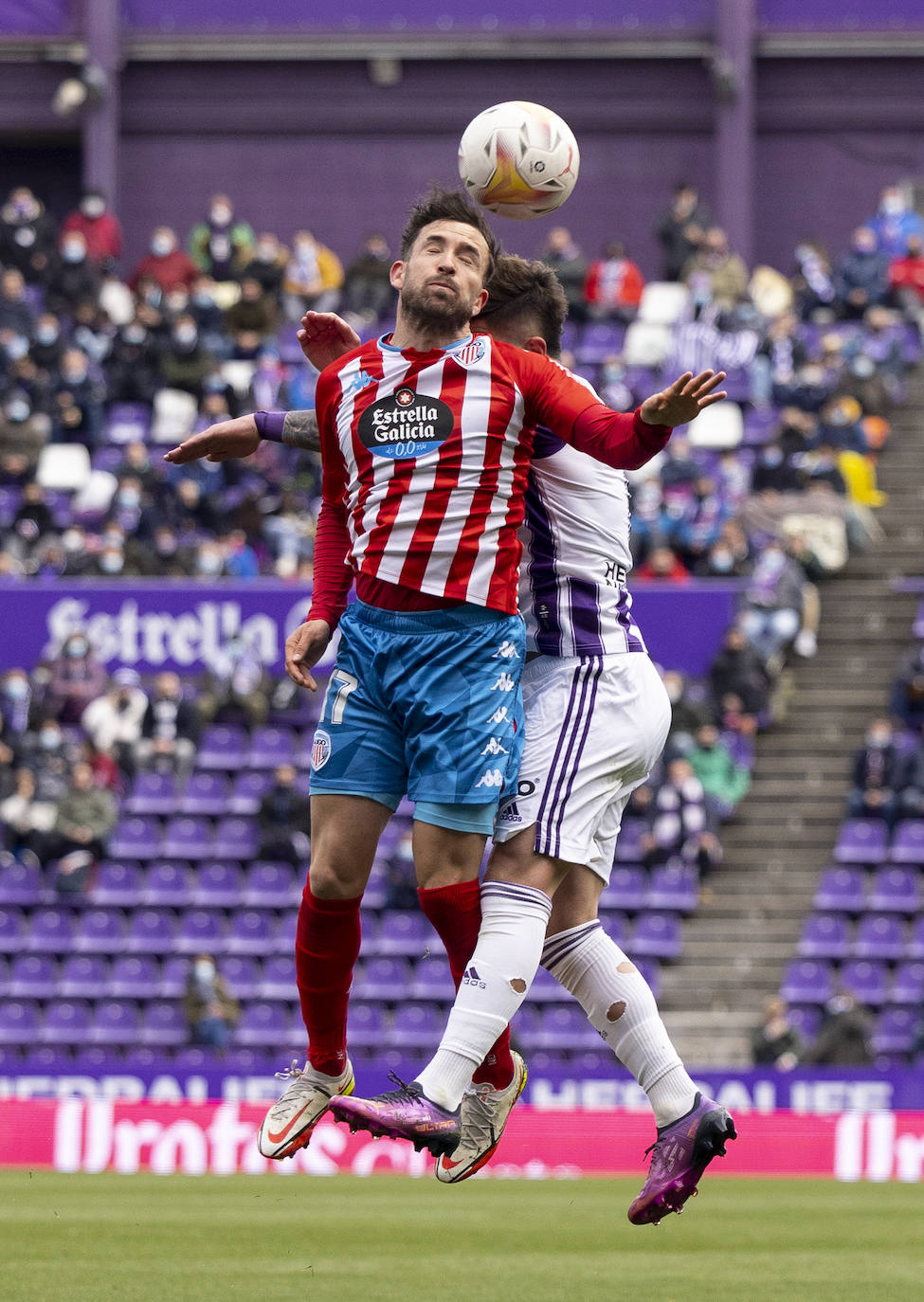 Partido entre el Real Valladolid y el Lugo, este sábado en Zorrilla. 