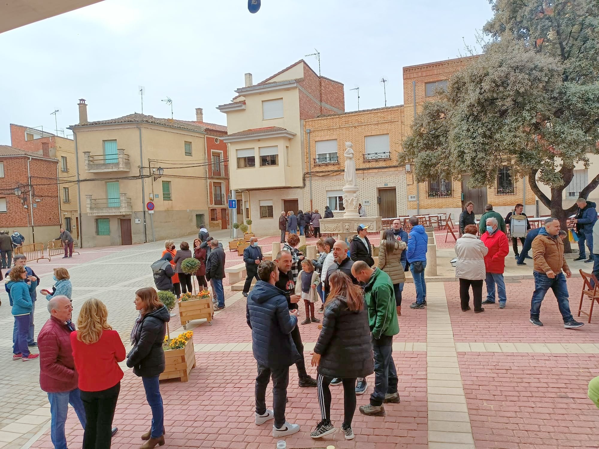 Castrillo de Don Juan celebró la Fiesta de la Matanza con más de 350 comensales