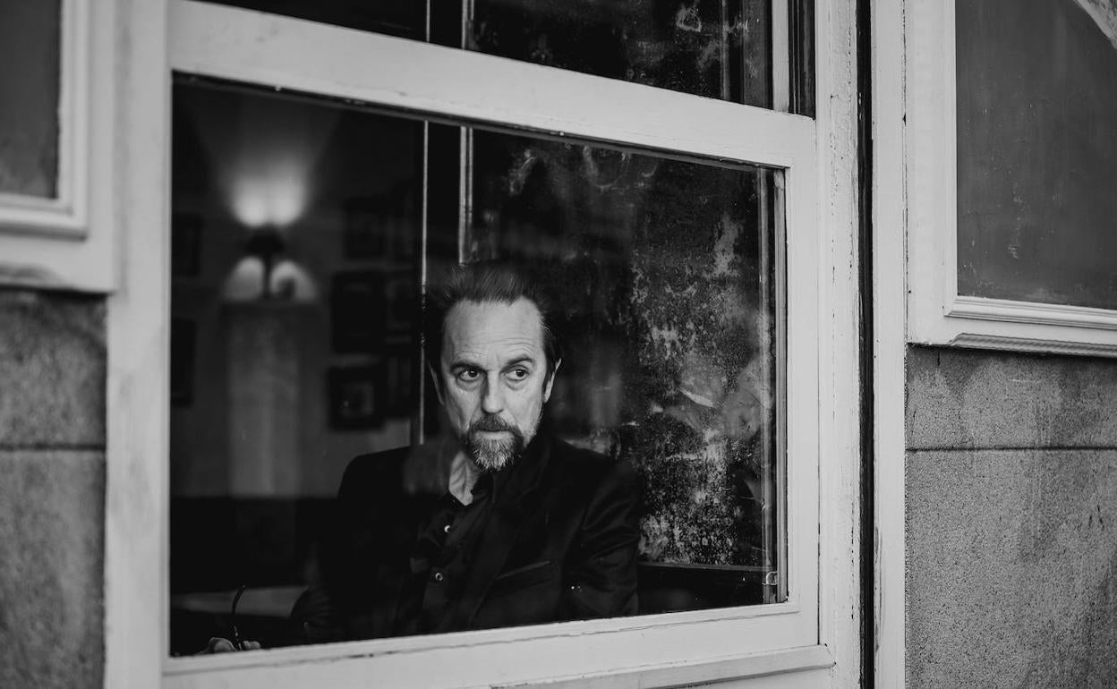 El músico, pintor y escritor donostiarra Diego Vasallo. 