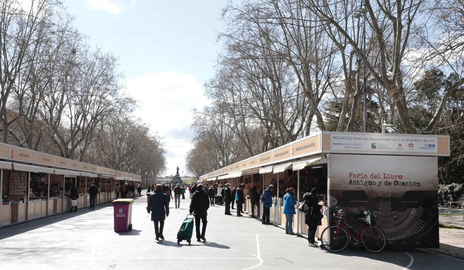 Fotos: Feria del Libro Antiguo y de Ocasión de Valladolid