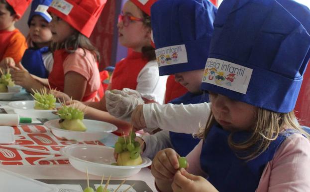 Acusan a la Junta de crear un «concierto encubierto» en las clases de 0 a 3 años