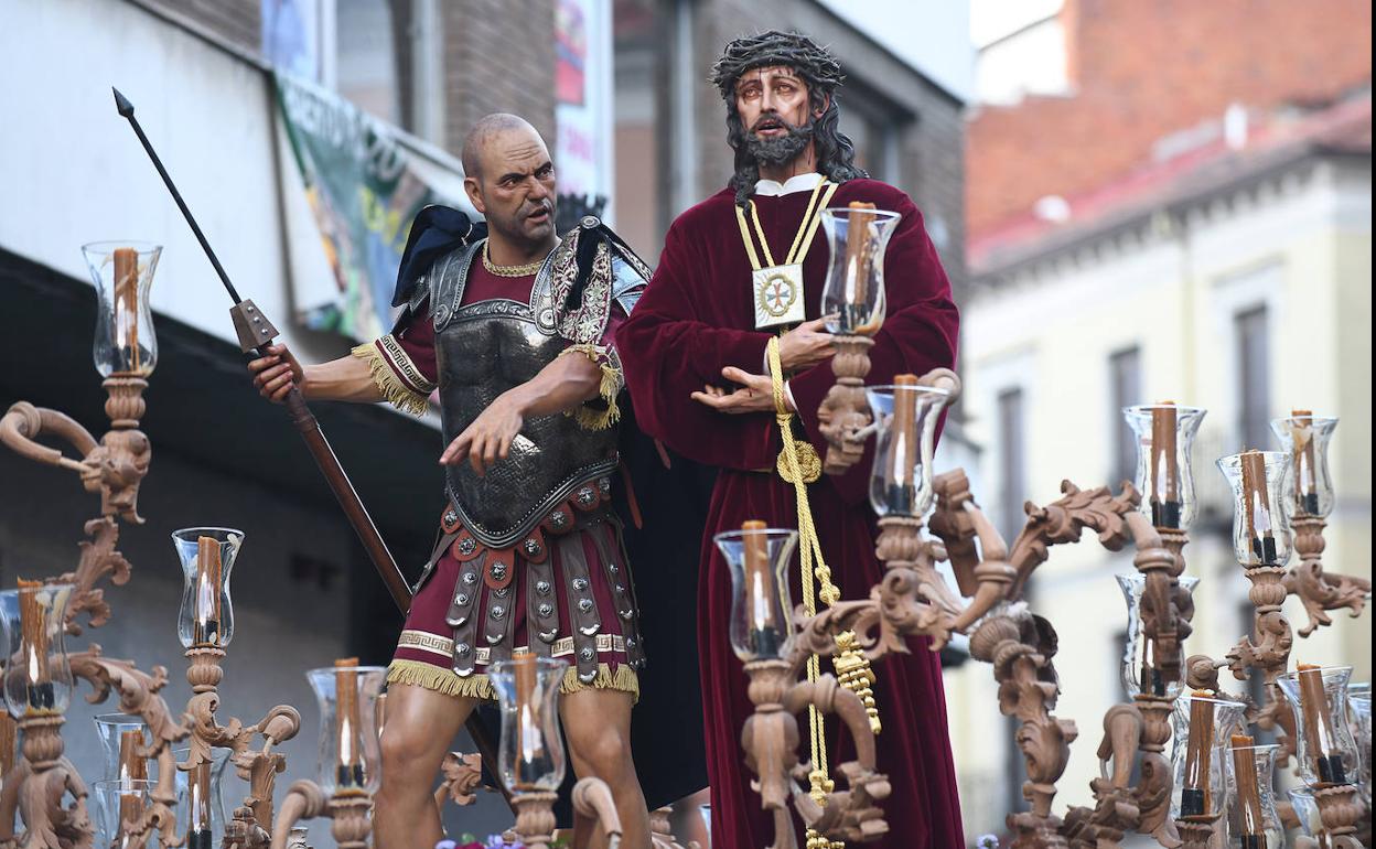 Paso de Jesús de Medinaceli y el Discípulo Amado.