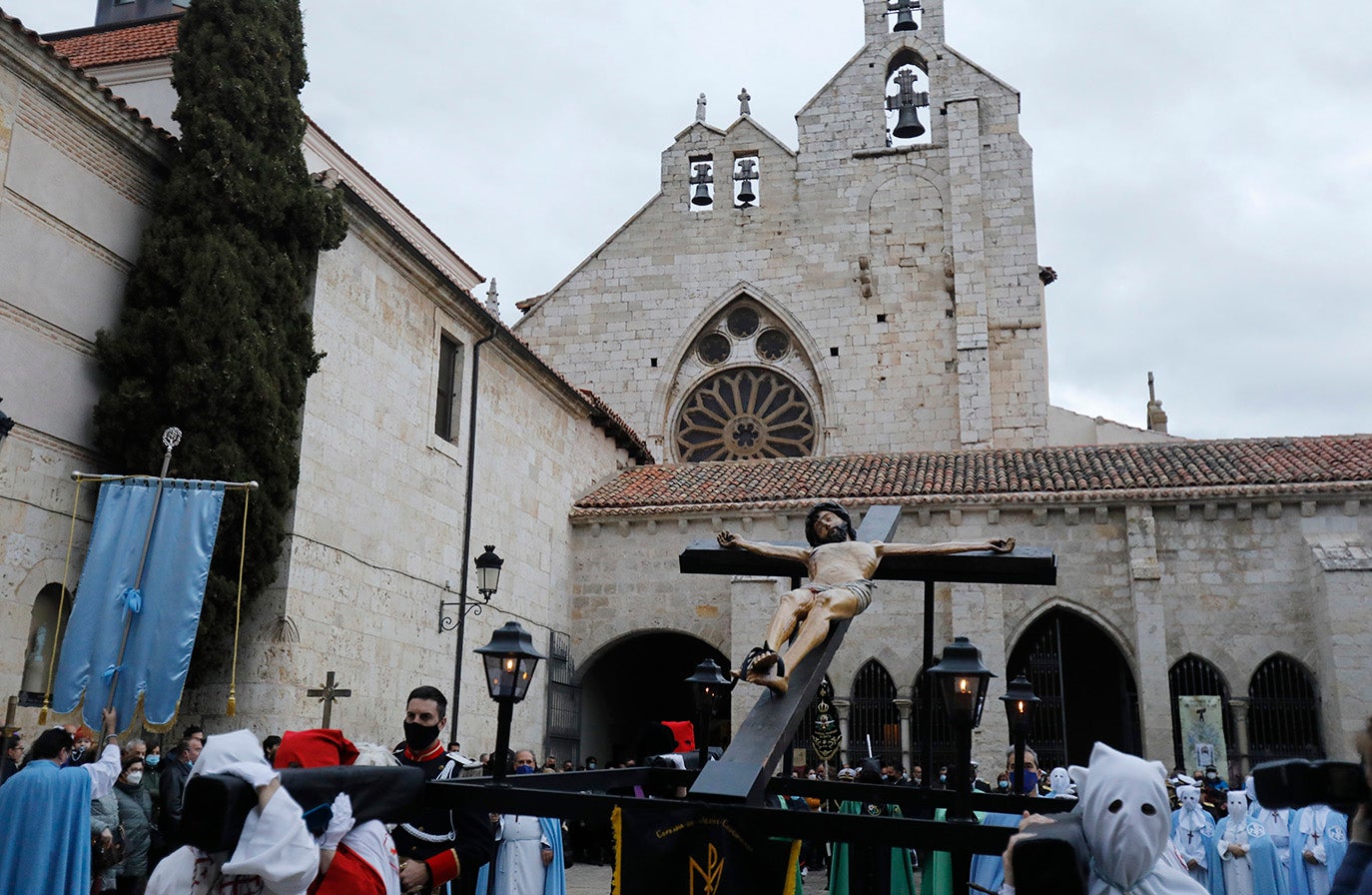 El Crucificado de Palencia se refugia en San Francisco