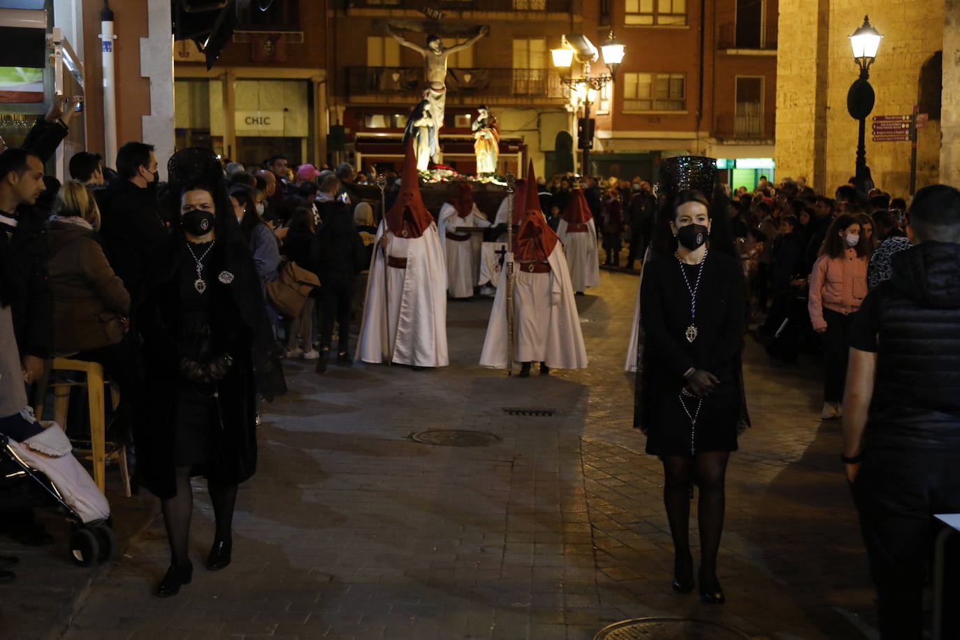 Fotos: Procesión del Cristo de la Buena Muerte en Peñafiel (4/4)