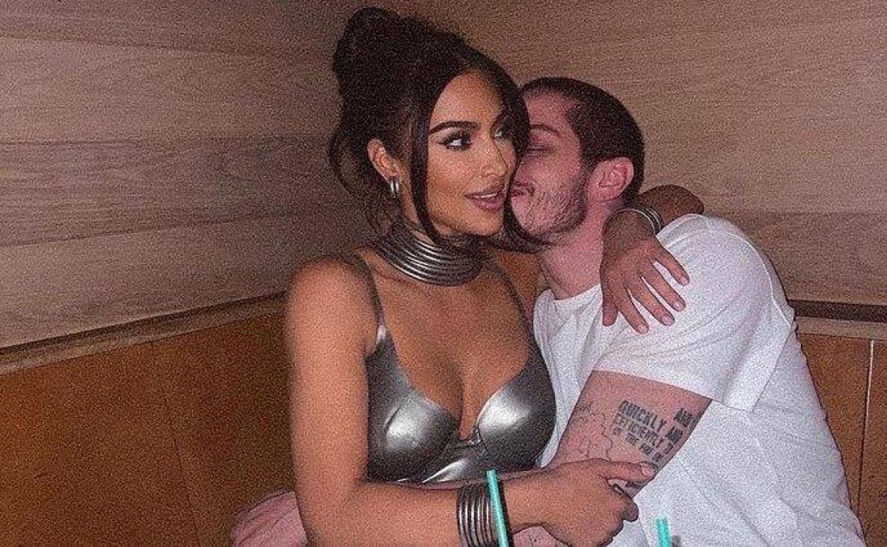 Kim Kardashian y Pete Davidson demuestran su amor en público | El Norte de  Castilla