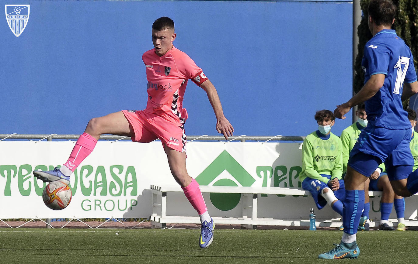 El capitán del juvenil de la Segoviana, en el duelo frente al Getafe.