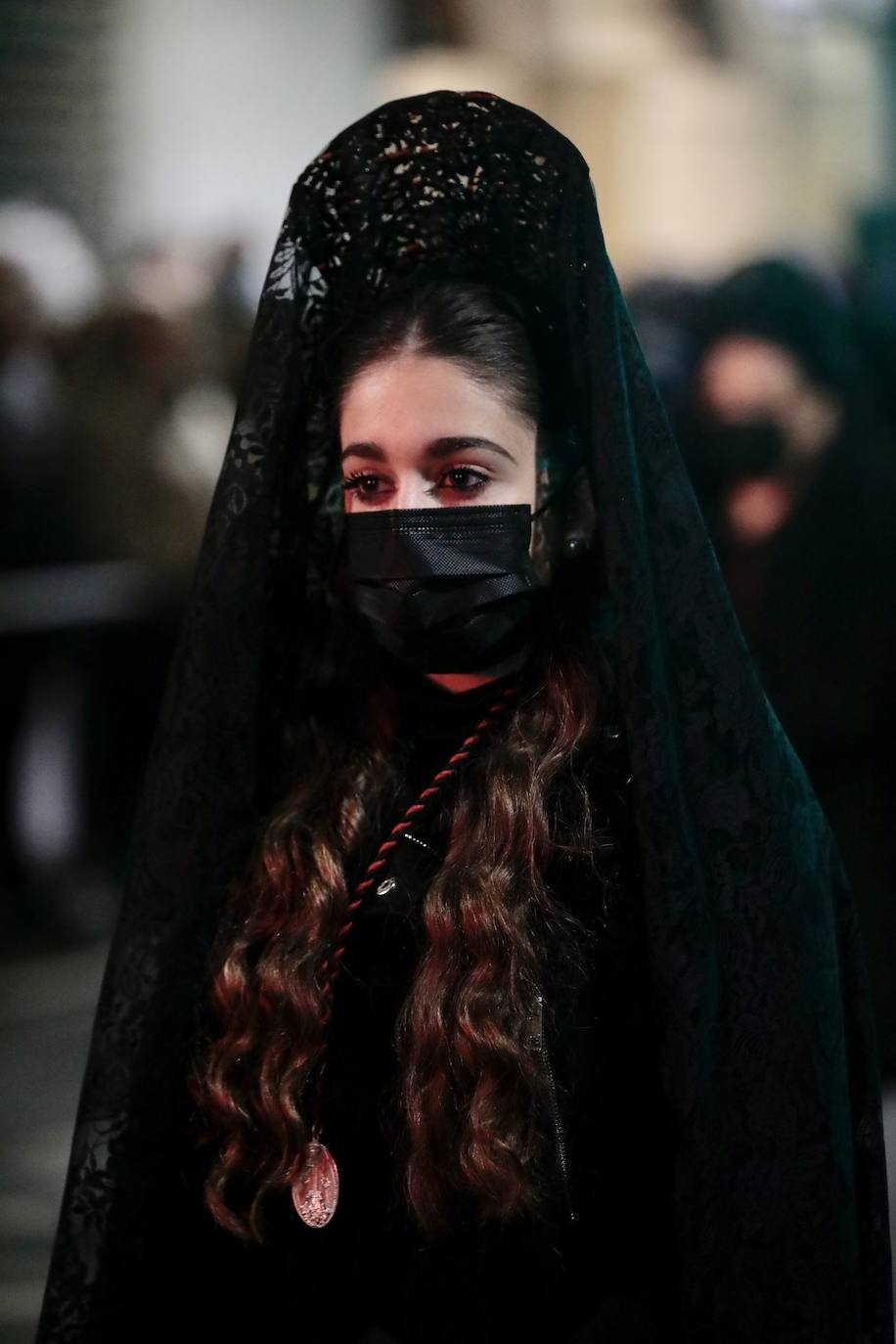 Fotos: Procesión de la Piedad por las calles de Valladolid