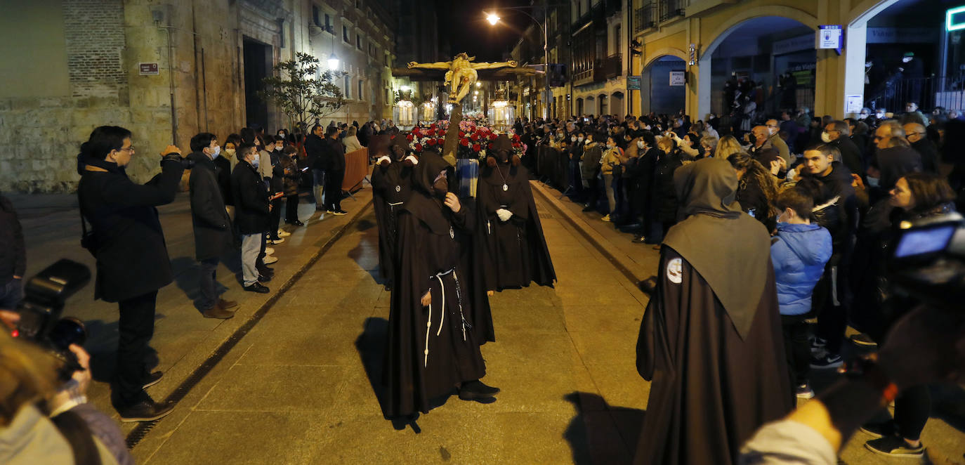 Fotos: Oración por los difuntos en Allende el Río