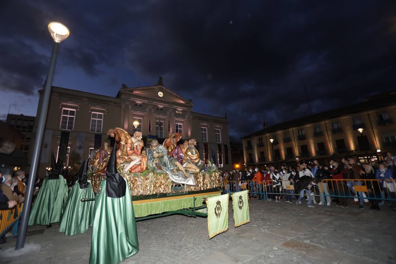 Fotos: La Oración del Huerto, la más grande de las procesiones de Palencai