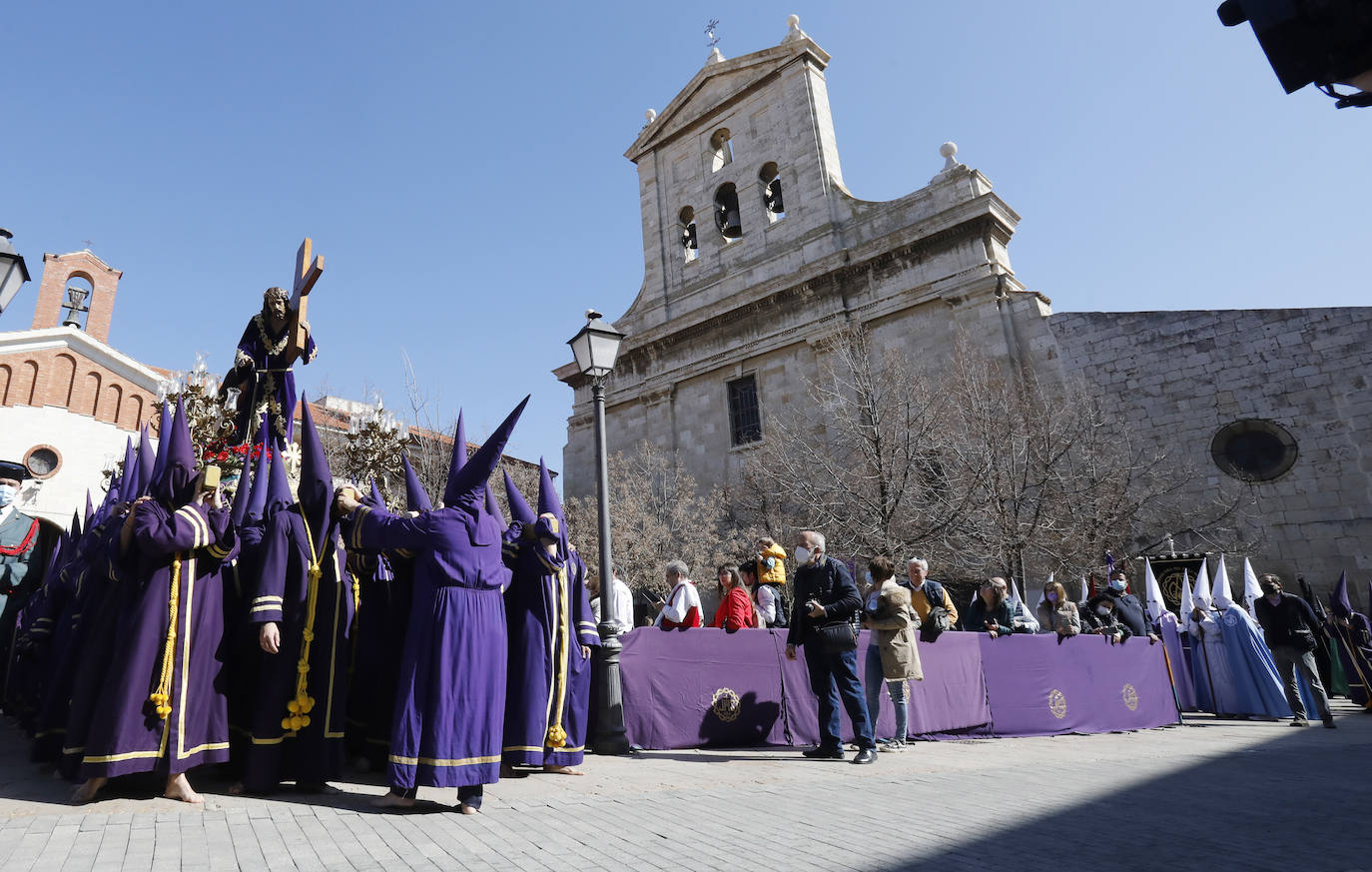 Fotos: Viernes Santo en Palencia: Procesión de los pasos