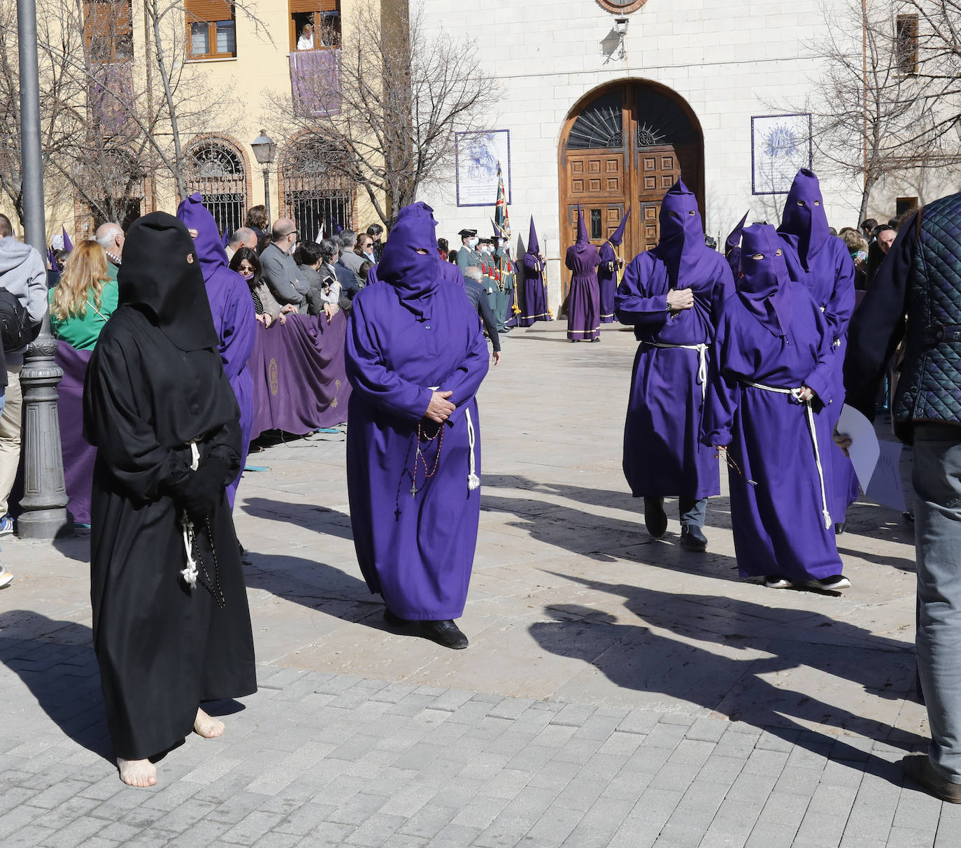 Fotos: Viernes Santo en Palencia: Procesión de los pasos